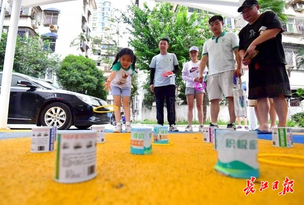 玩套圈、点简餐、拍美照……武汉“碳索江湖”绿色宣教活动丰富多彩(图3)